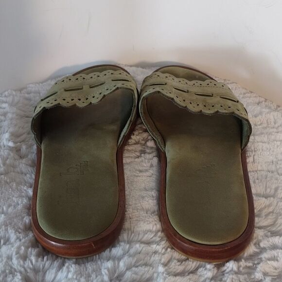 Lisa B Suede Woman's Slide Sandals - Picture 3 of 6